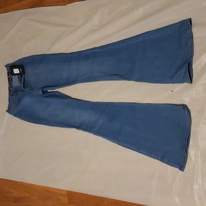Fashion Nova Deep in my soul flare jeans size 3 new